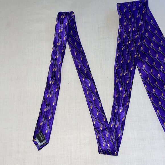 Belisi Men’s Dress Tie Size 57” Purple Wave Pattern Silk Business Formal Party - Picture 6 of 12